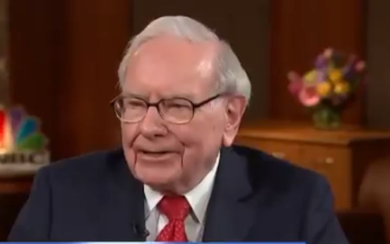 Crypto Has Value: How Warren Buffett Spent TRX and BTC Gifted to Him by Justin Sun