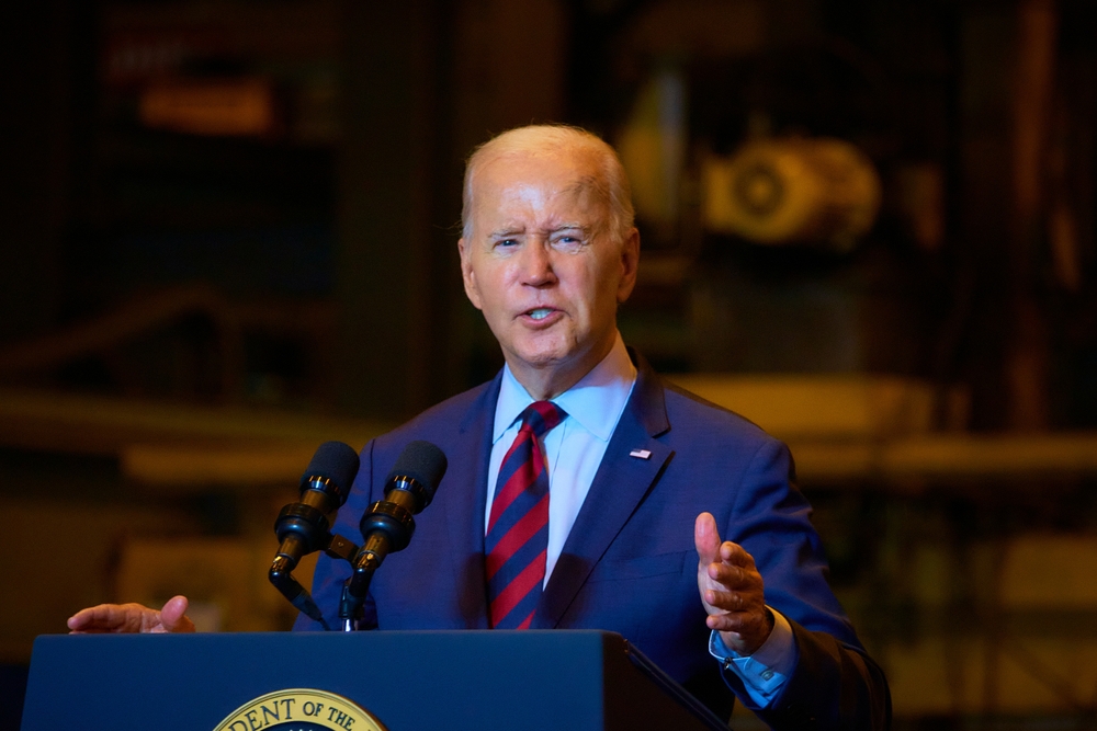 Biden Faces Pressure to Reconsider Veto of Crypto Bill Amid Broad Support