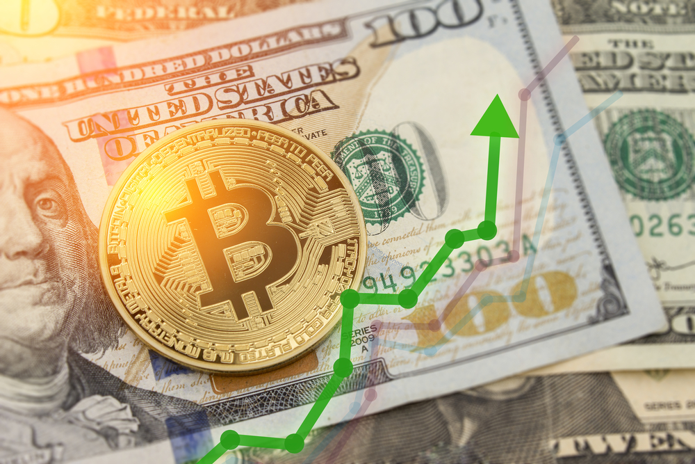 Bitcoin Surges 5% Above $71,000: Is a New Peak Imminent Ahead of US Election? 